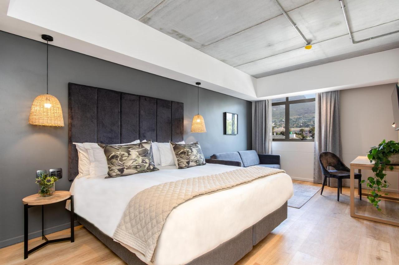 Kloof Street Hotel - Lion Roars Hotels & Lodges ケープタウン エクステリア 写真