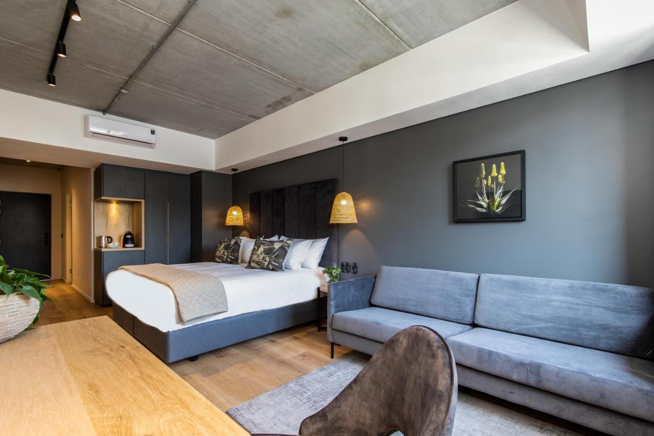 Kloof Street Hotel - Lion Roars Hotels & Lodges ケープタウン エクステリア 写真
