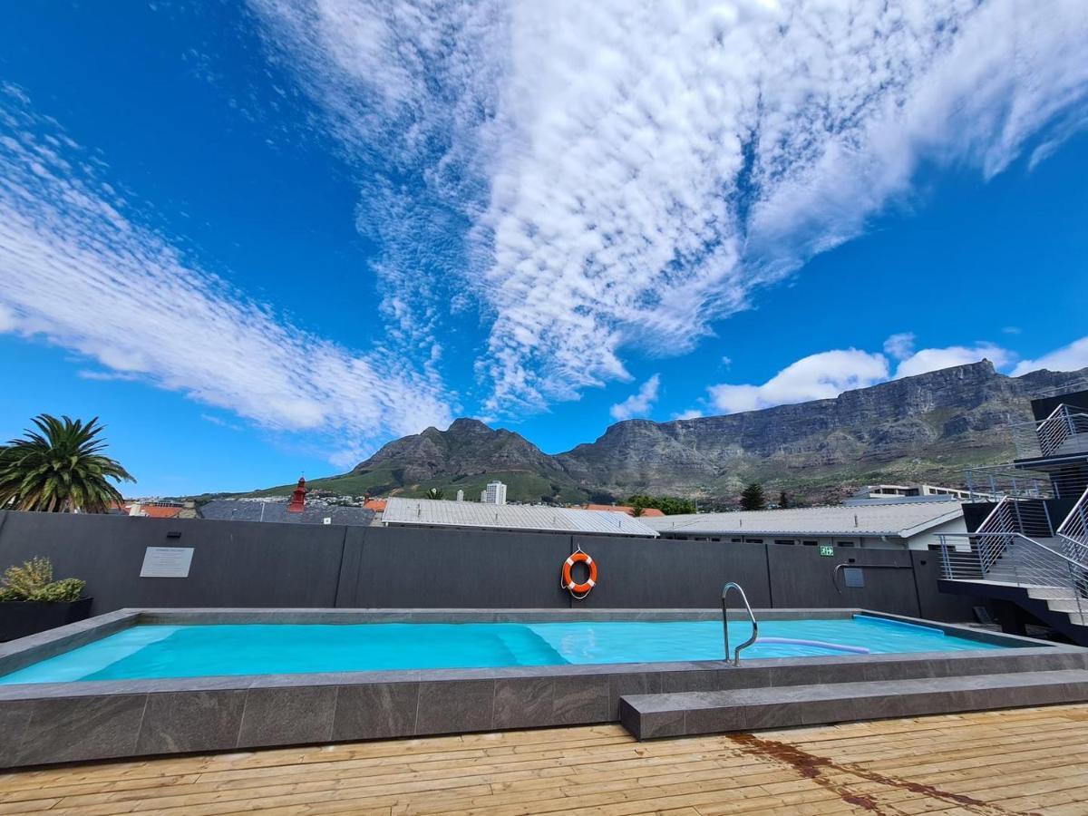 Kloof Street Hotel - Lion Roars Hotels & Lodges ケープタウン エクステリア 写真