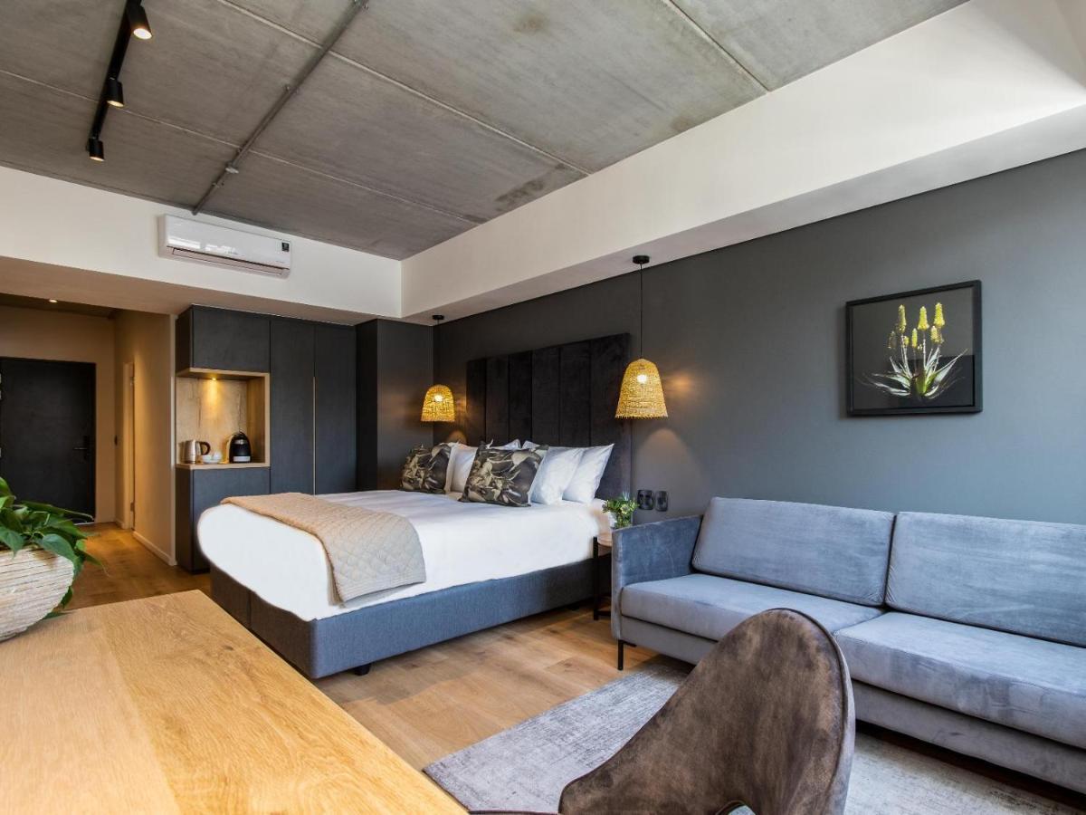Kloof Street Hotel - Lion Roars Hotels & Lodges ケープタウン エクステリア 写真