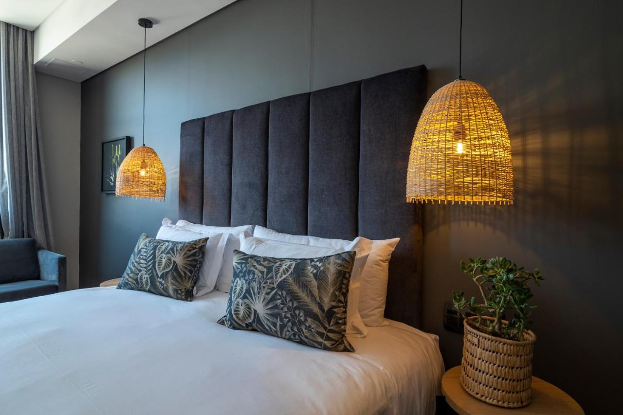 Kloof Street Hotel - Lion Roars Hotels & Lodges ケープタウン エクステリア 写真