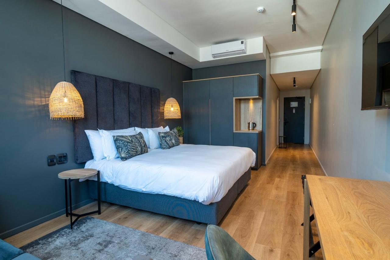 Kloof Street Hotel - Lion Roars Hotels & Lodges ケープタウン エクステリア 写真