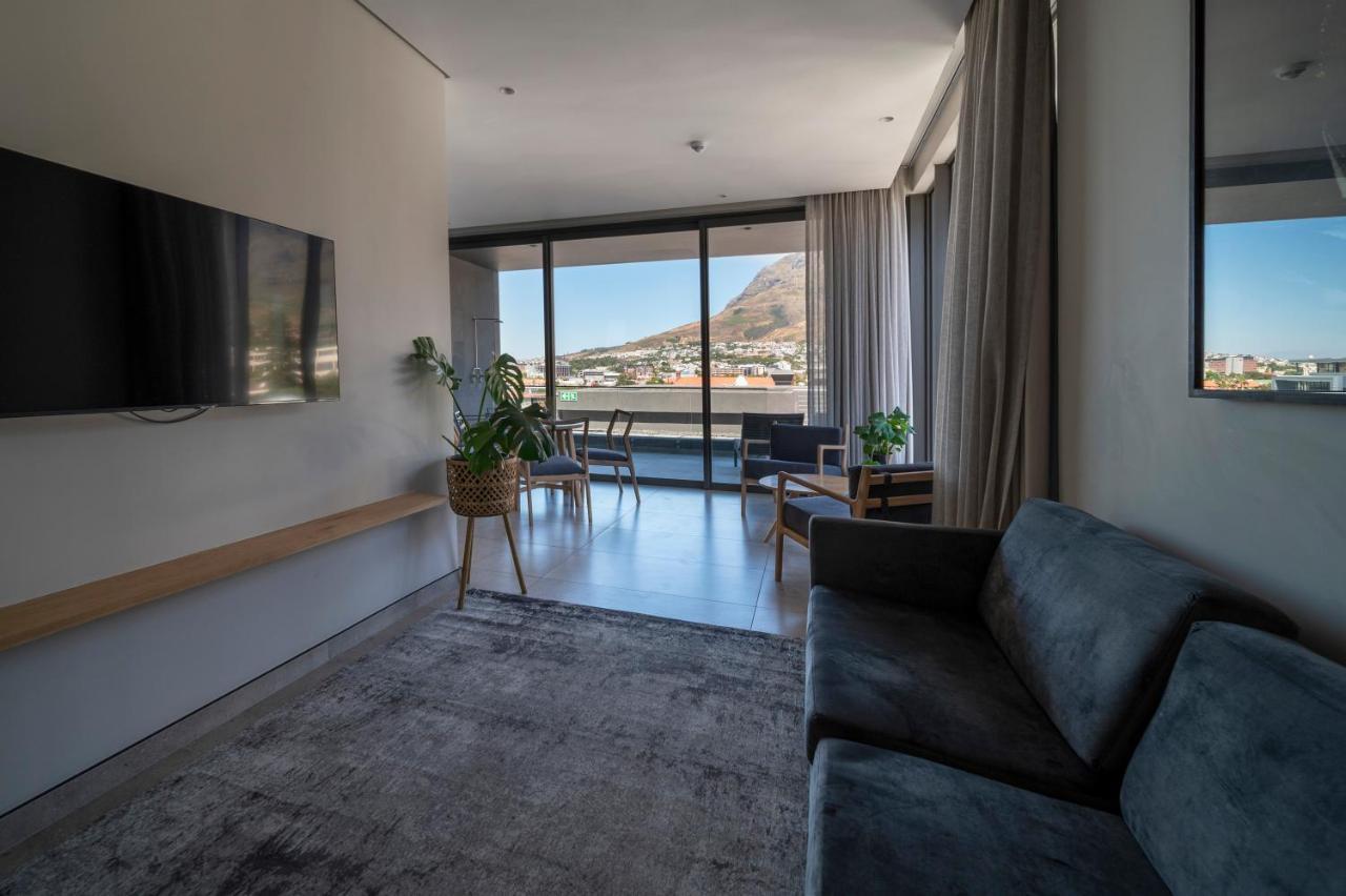 Kloof Street Hotel - Lion Roars Hotels & Lodges ケープタウン エクステリア 写真